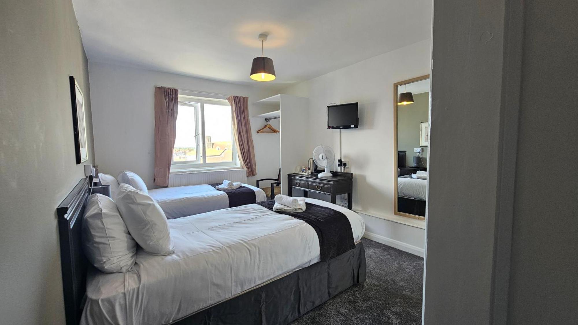 The Strand Hotel Torneo de Torneo de Eastbourne Exterior foto